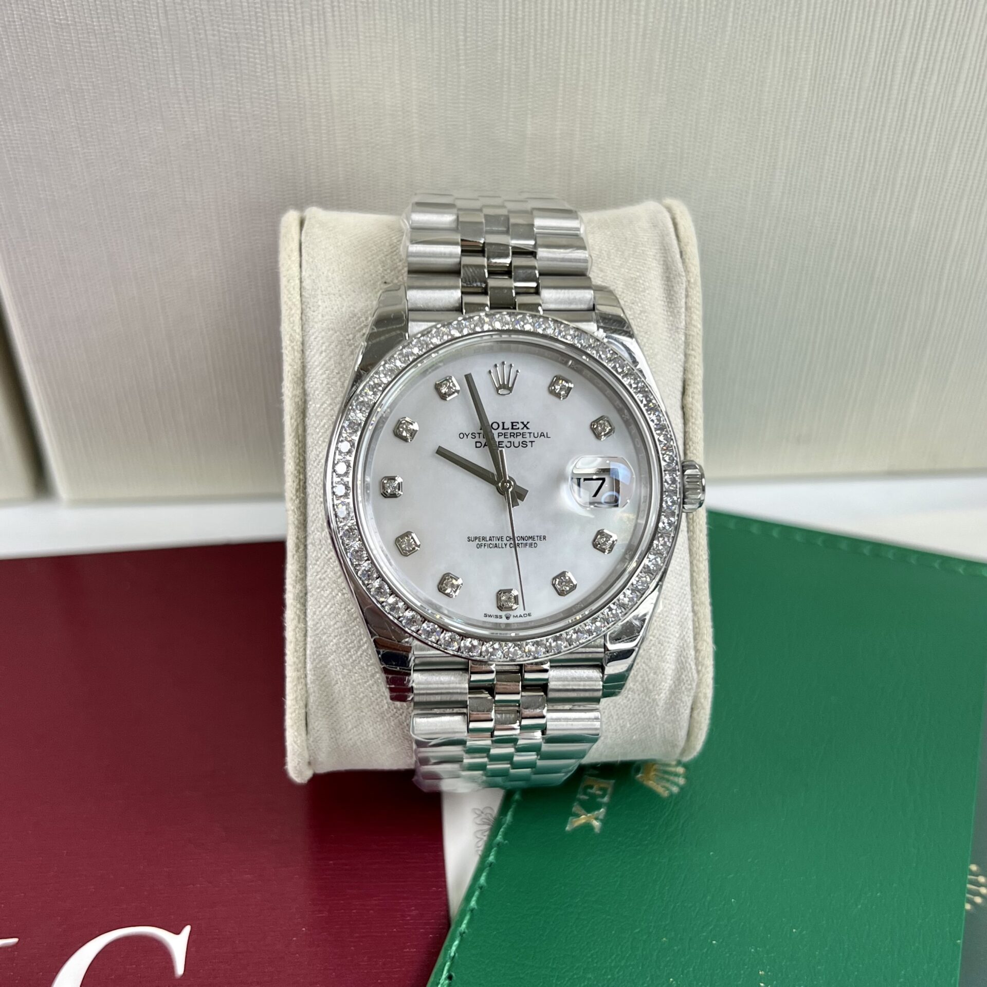 Rolex Replica 11 Watch DateJust Mother of Pearl Dial With Diamonds Bezel EW Factory 36-41mm - Top club