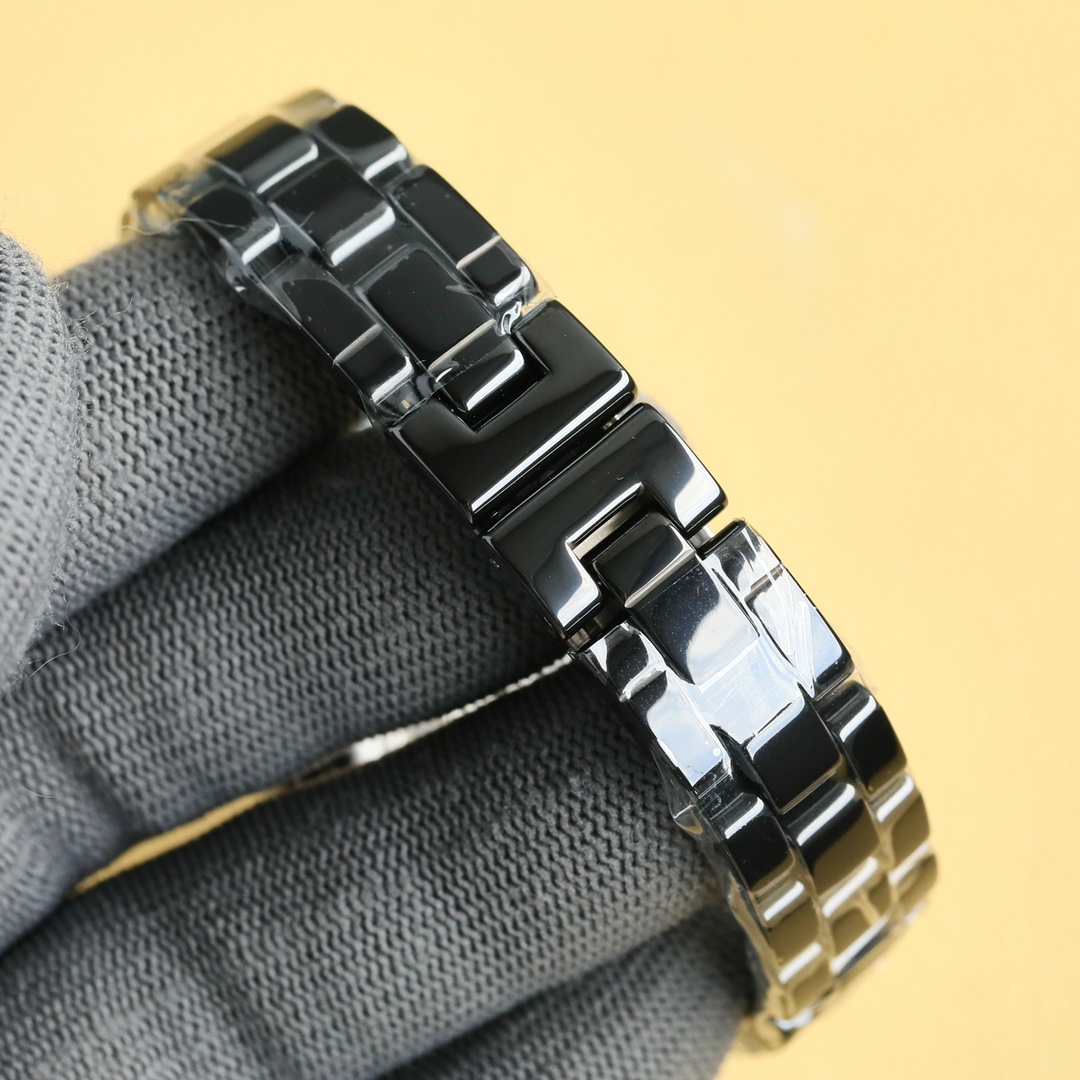 New Super Ceramic - Chanel J12 33mm watch! Goddess Benefits - Black(1:1 replica) - Top club