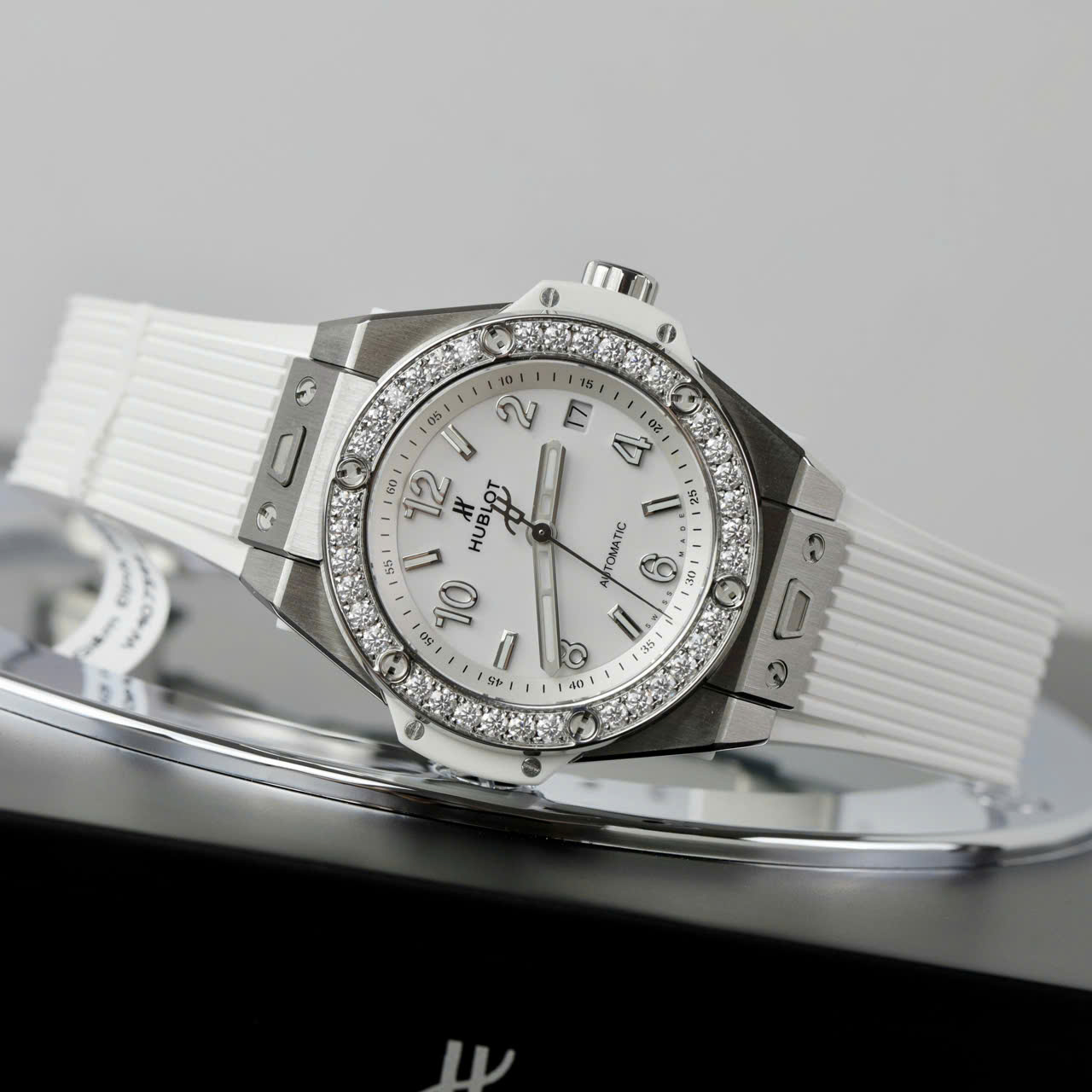 Hublot Big Bang One Click Titanium Customs Moissanite Diamonds Bezel Replica Watch 39mm - Top club