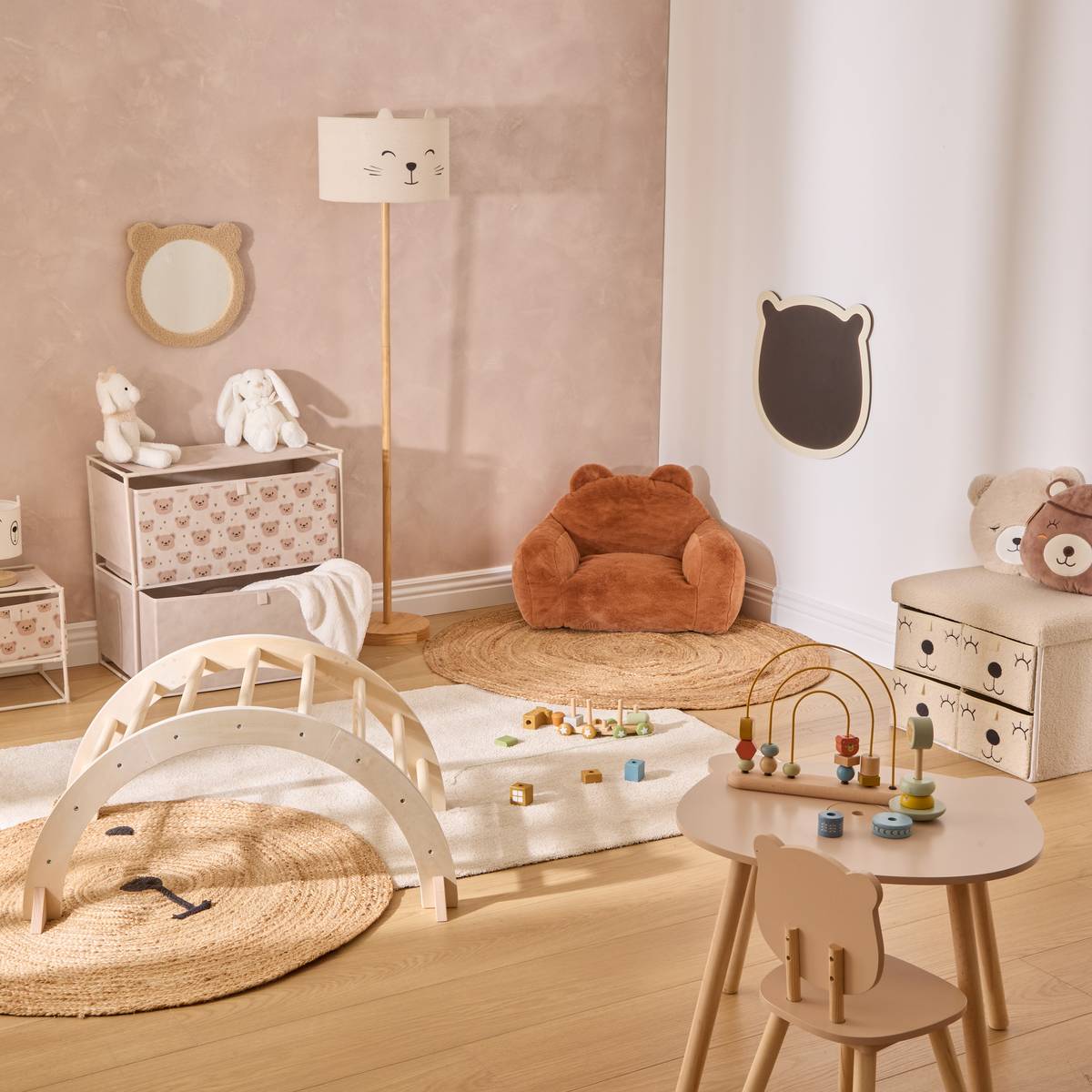 Children's armchair "Mamad" Brown