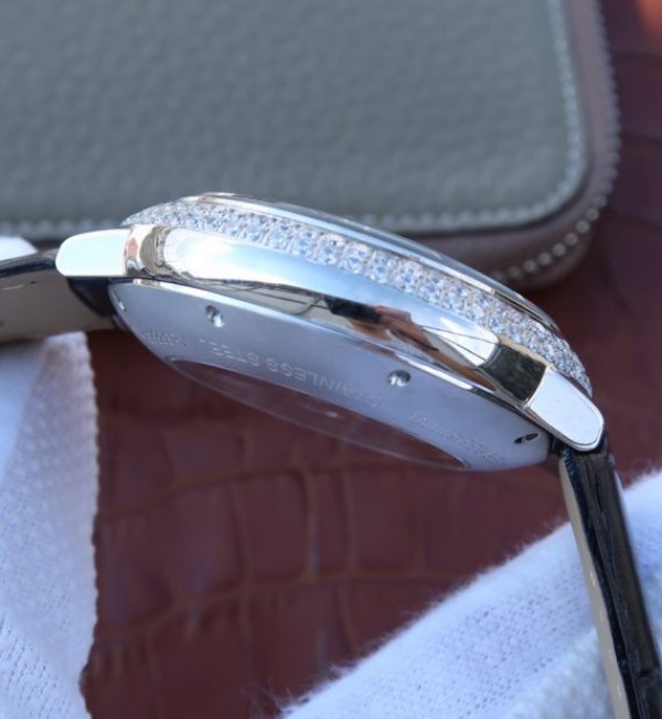 Replica Cartier Ballon Bleu De Cartier Chrono SS Black Dial Diamonds Bezel A8101 - Top club