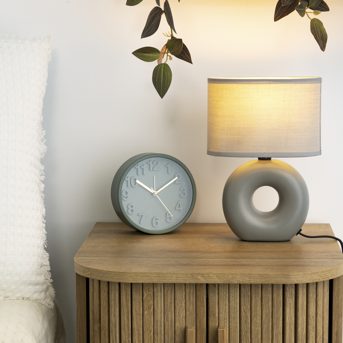 Lampe gr&egrave;s "Baru", gr&egrave;s Gris souris, H.26 cm