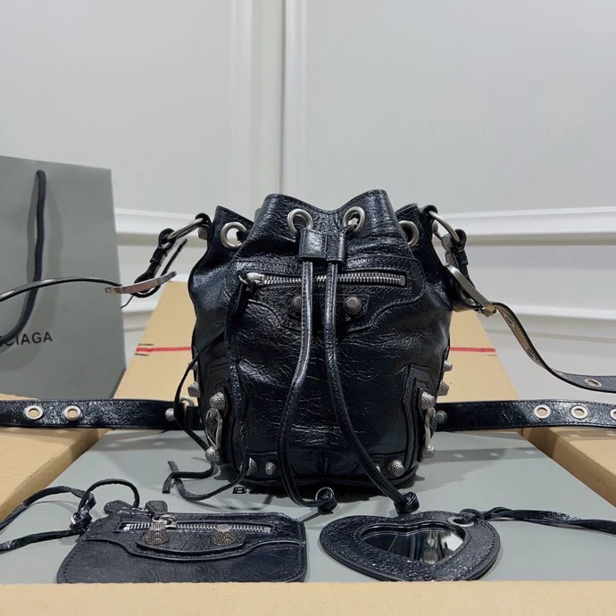 Metallic Black Balenciaga Bucket Bag with Adjustable Straps and Matching Pouch for Stylish Functionality Style No.3032 - Replicaclubs
