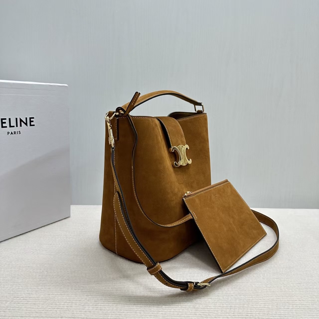 Celine Medium Louise Bag1:1High-quality replica