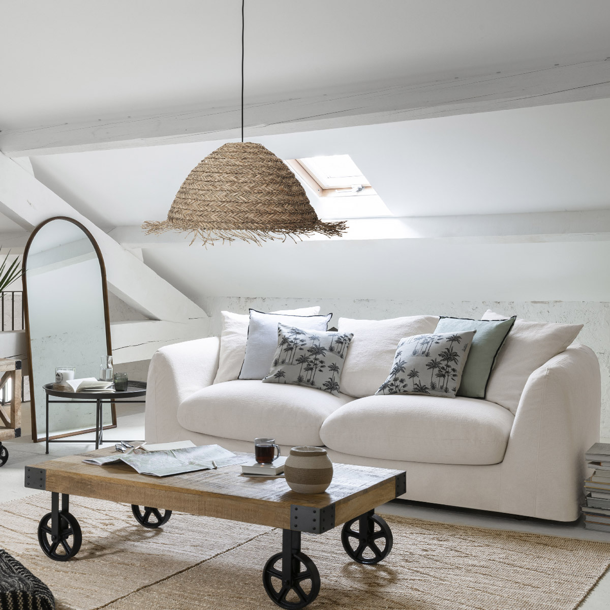 Cushion "Linah", cotton Celadon blue, 45x45 cm