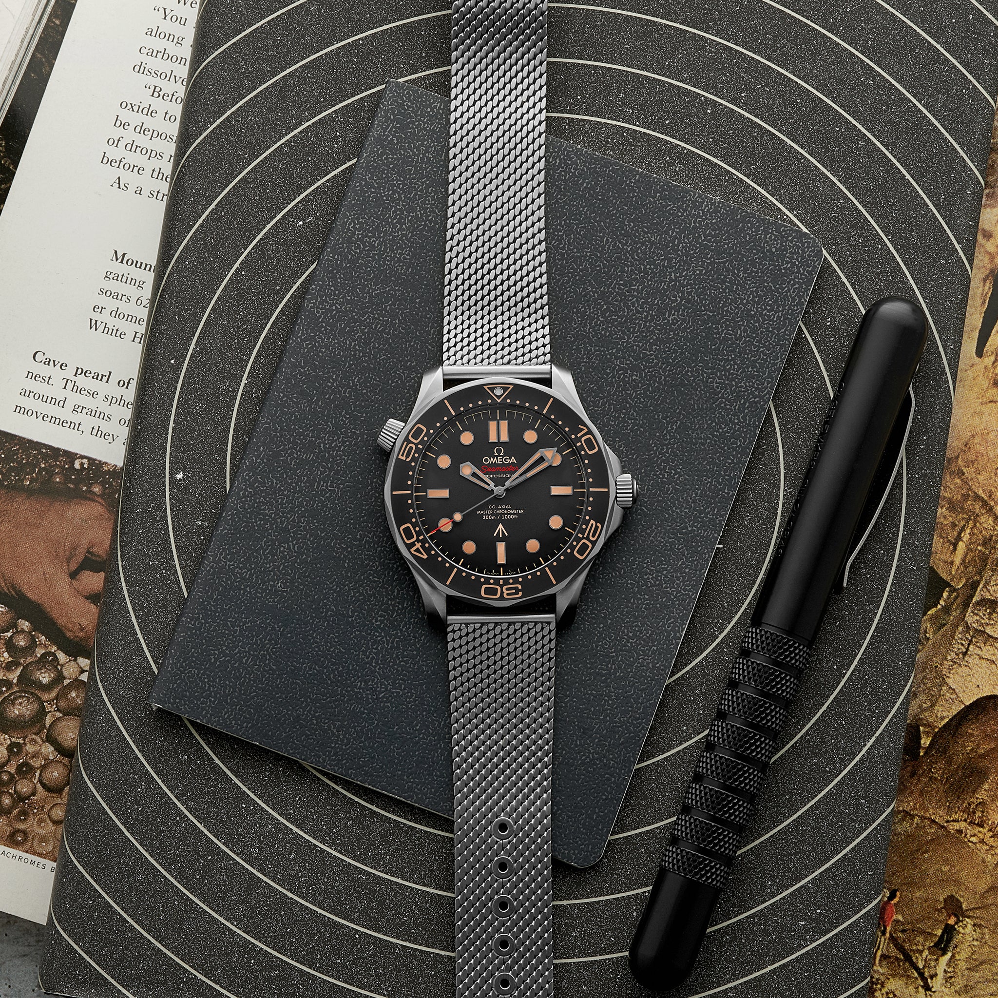 Seamaster Diver 300M Co-Axial Master Chronometer 42mm Titanium 007 Edition On Bracelet(1:1 replica) - Top club