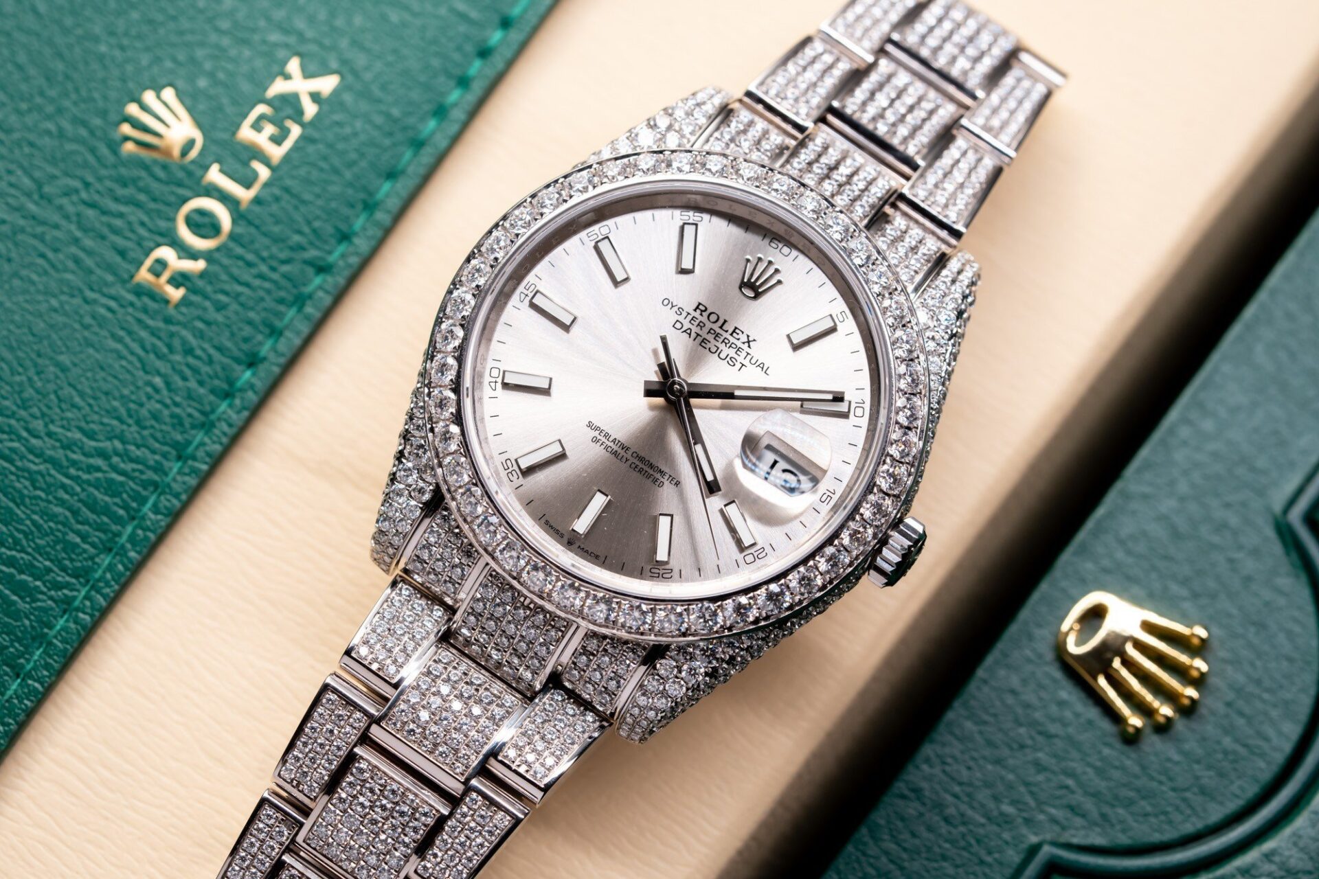 Rolex Datejust 126334 Best Replica Watch With Full Diamond Moissanite 41mm - Top club
