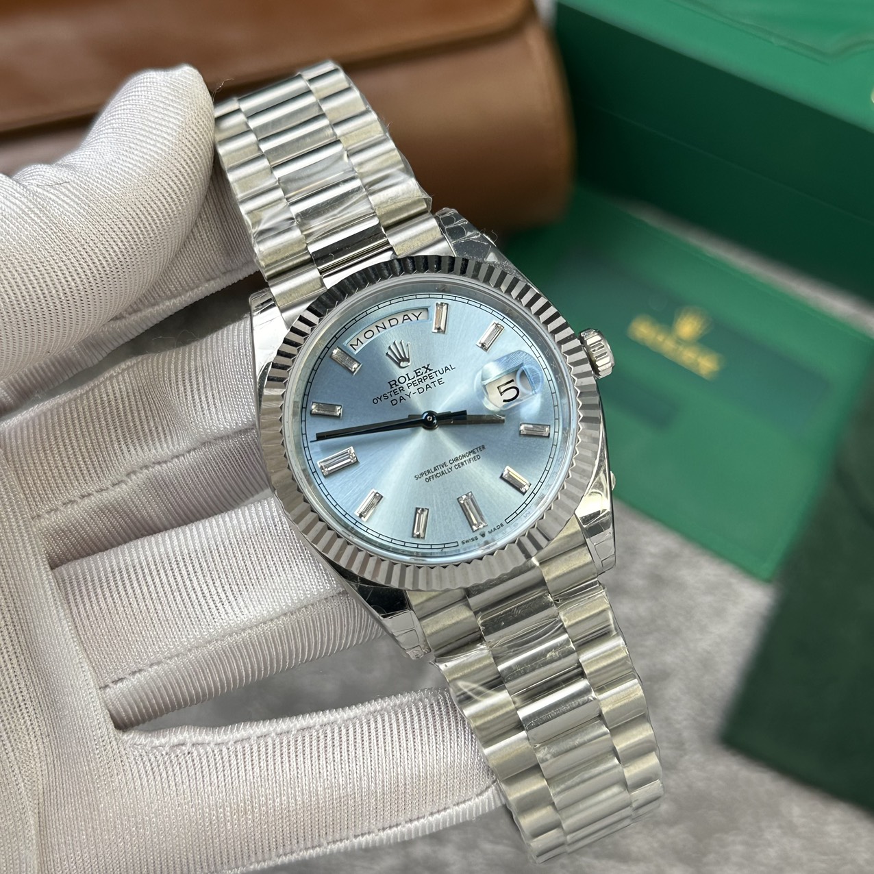 Rolex Replica Watches Day-Date 228236 Strap President V2 GM Factory 40mm - Elite Watch Atelier