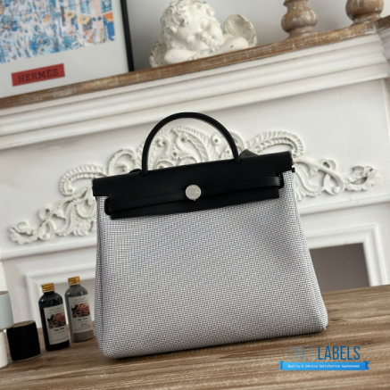 Hermès Herbag Zip 31 Bag | 31x25x10 cm | Luxury Canvas & Leather Shoulder Bag for Women | Spacious Everyday Hermès Tote1:1High-quality replica