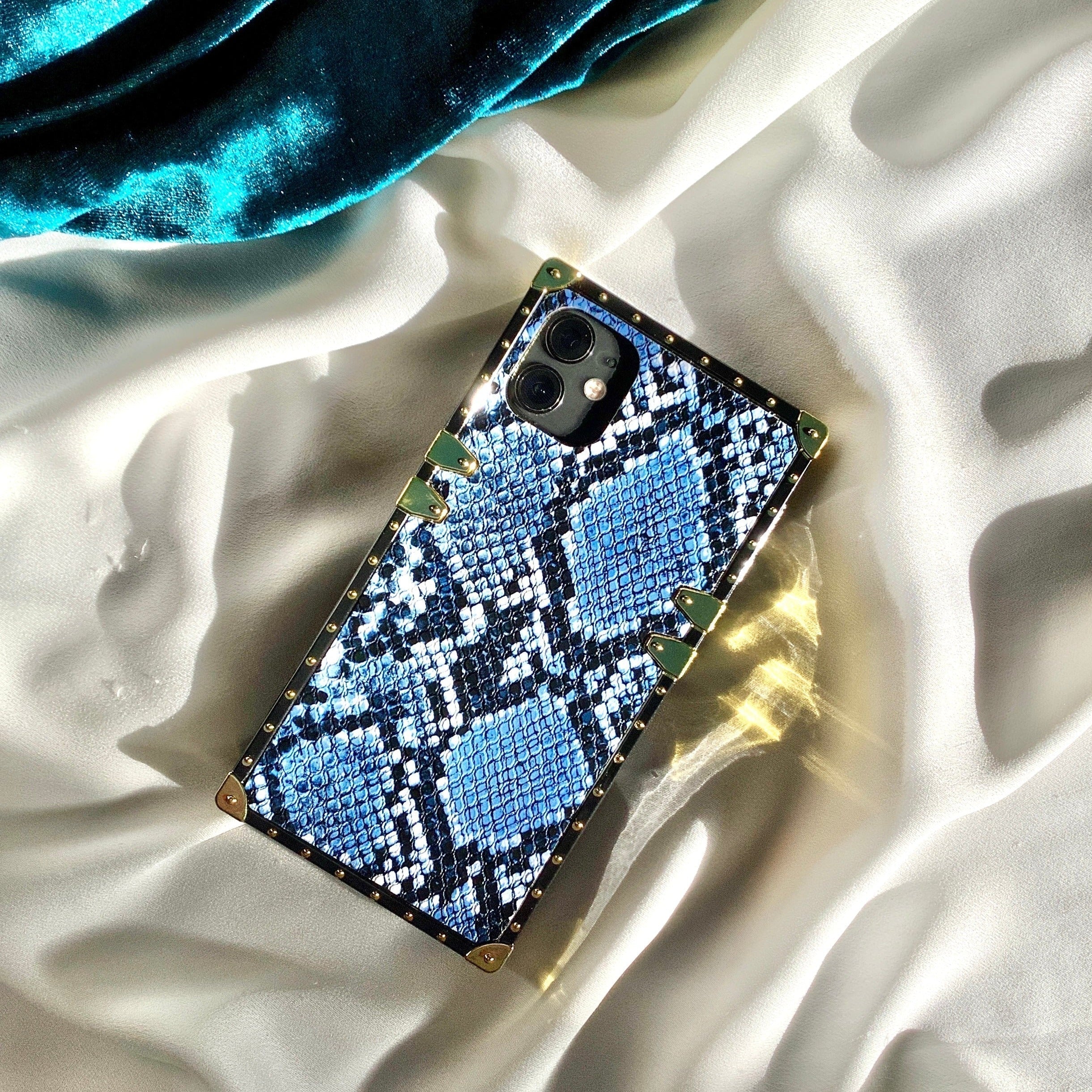 Samsung Case with Ring Blue Rattlesnake - Wholesale & Influencer