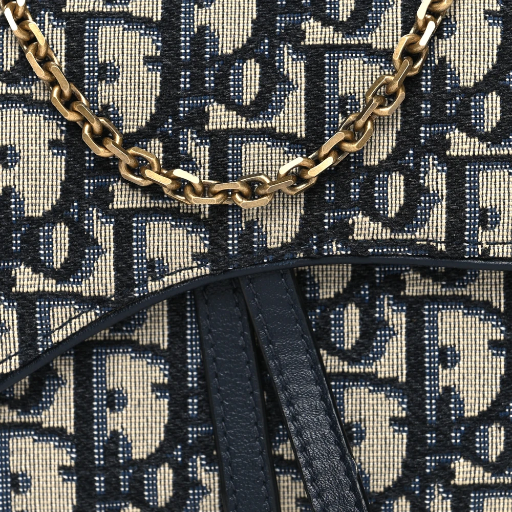 Dior Mirror Quality Replica – Saddle Wallet with Brass Chain1:1High-quality replica