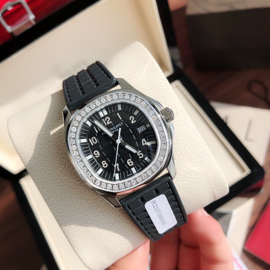 Fake Patek Philippe Replica Watch Aquanaut Ladies Stainless Steel Black Dial 5067A-001 TWF(1:1 replica) - Top club