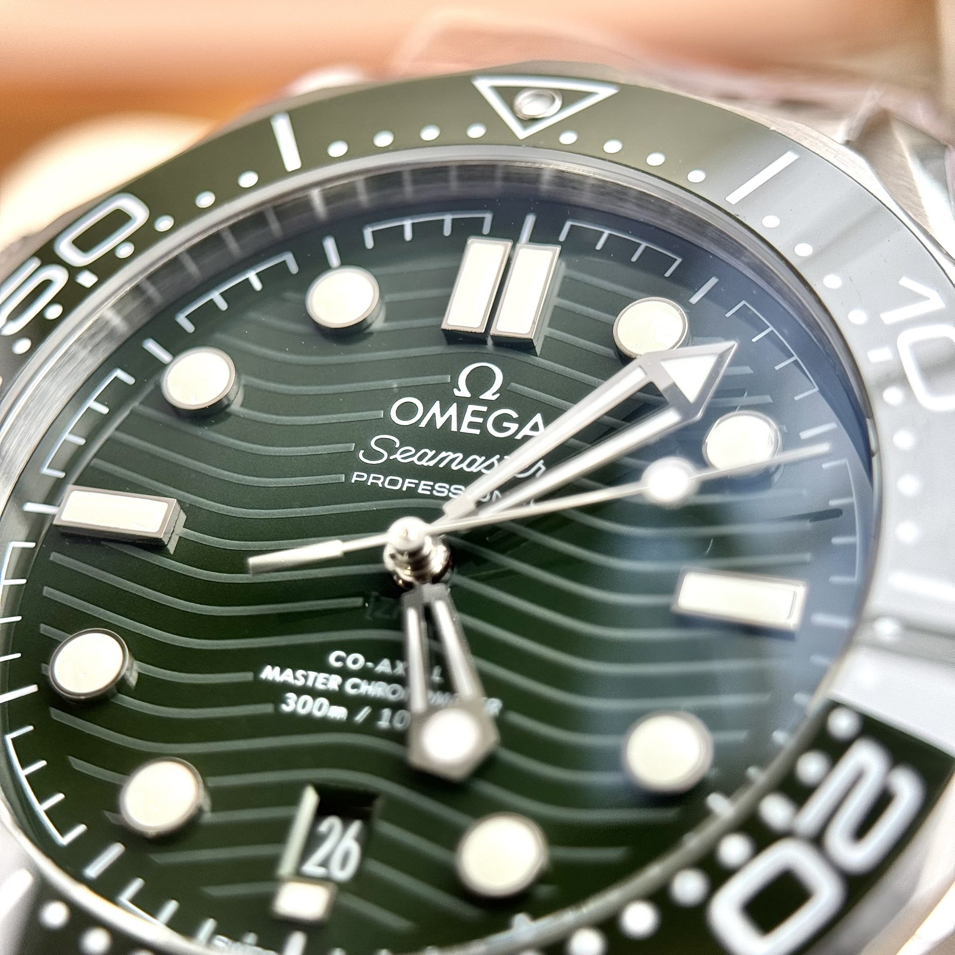 Omega Best Replica Watch Seamaster Diver 300M Dial Green VS Factory 42mm - Top club