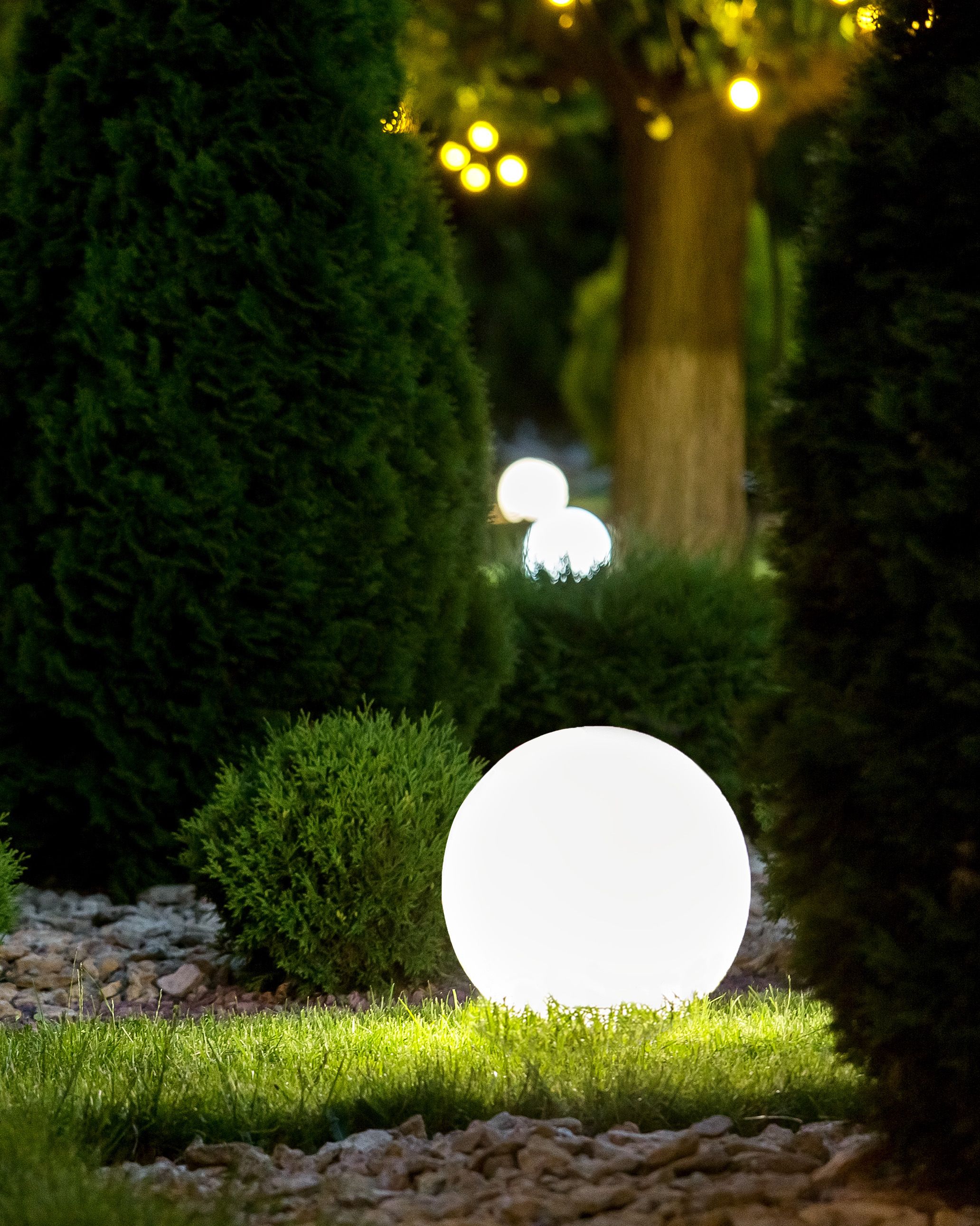 Outdoor LED Ball Lamp JOCOY with Remote White
