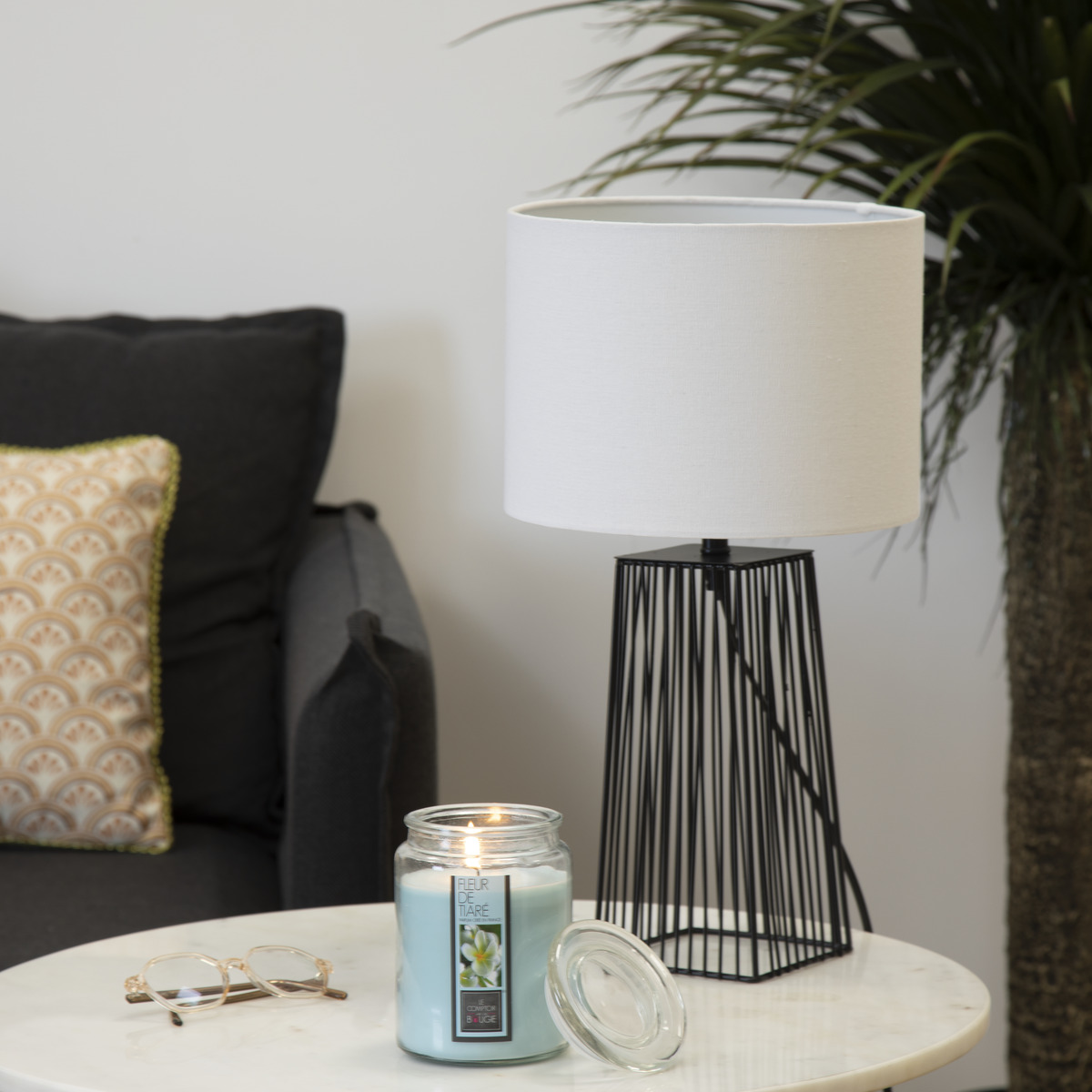 Scented candle Tiare flower, 510g