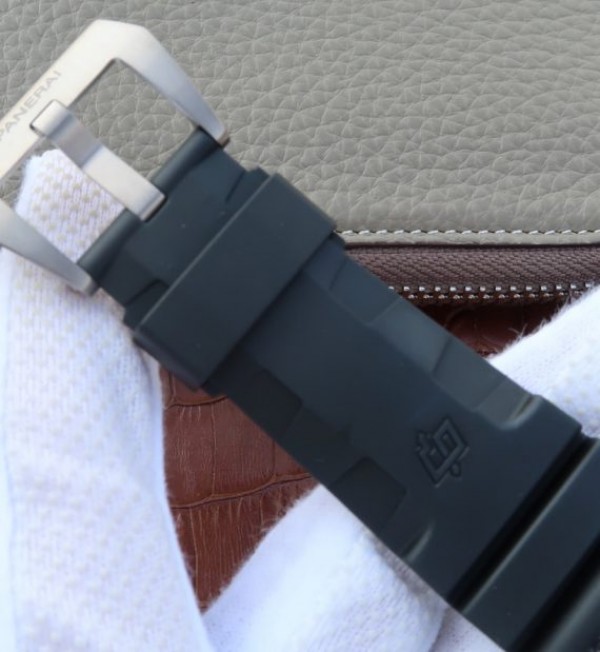 Replica Panerai XF PAM692 Titanium Blue Dial Rubber Strap P.9010 - Top club