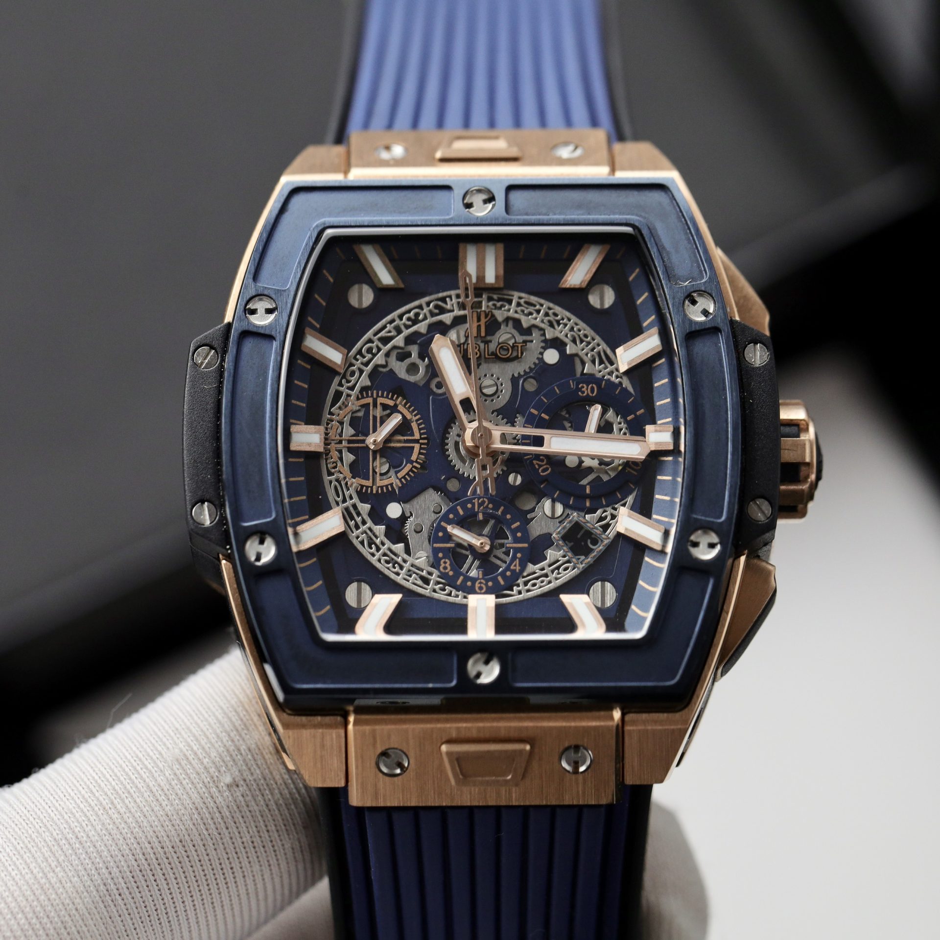 Hublot Replica Watches Spirit Of Big Bang King Gold Bezel Ceramic Blue 42mm - Top club