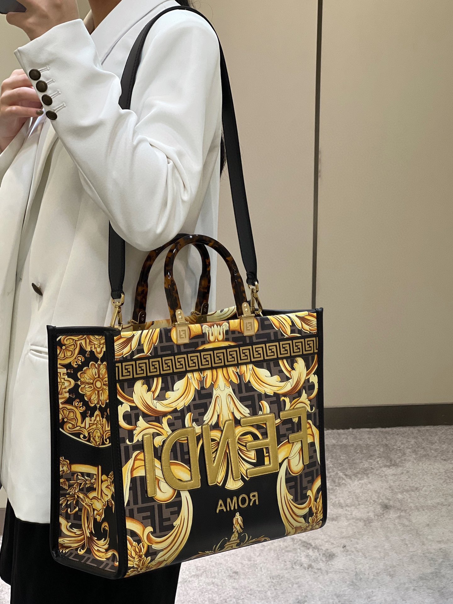 Fendi Sunshine - Replicaclubs