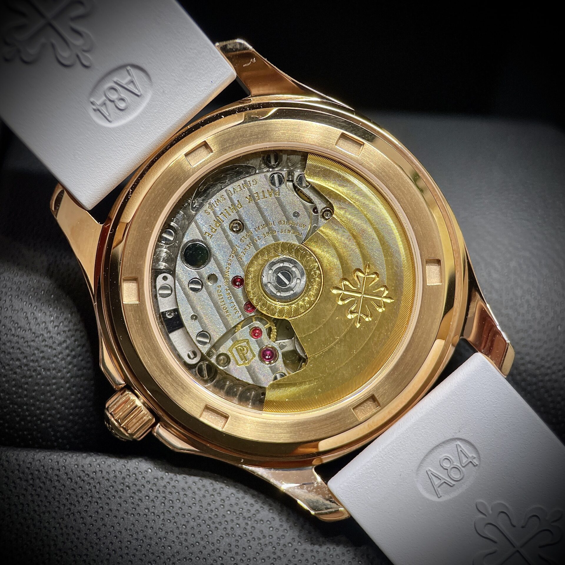 Patek Philippe Aquanaut 5072R White Mother of Pearl Dial Replica 1:1 Watch PPF 35.6mm - Top club