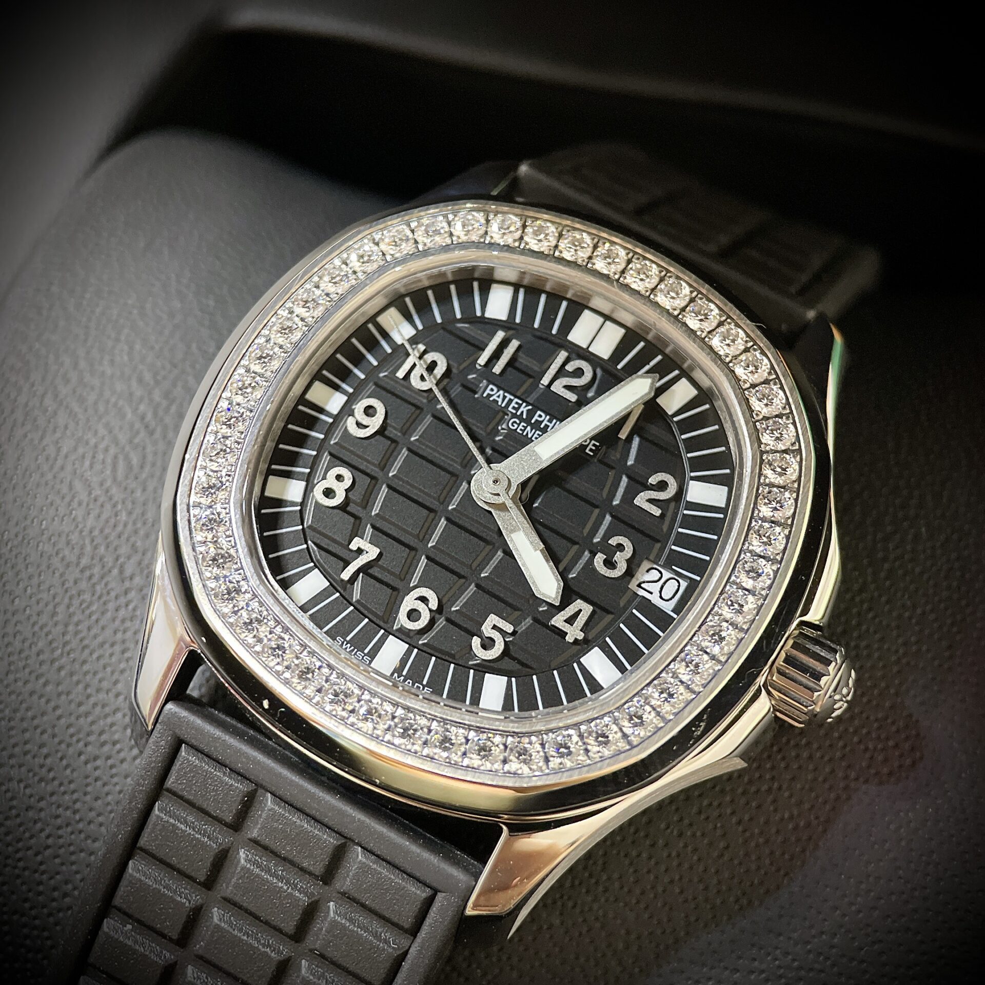Patek Philippe Aquanaut 5067G Replica 1:1 Watch Black PP Factory 35.6mm - Elite Watch Atelier