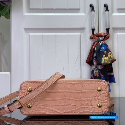 Blush Croc-Embossed Mini Handbag with Top Handle1:1High-quality replica