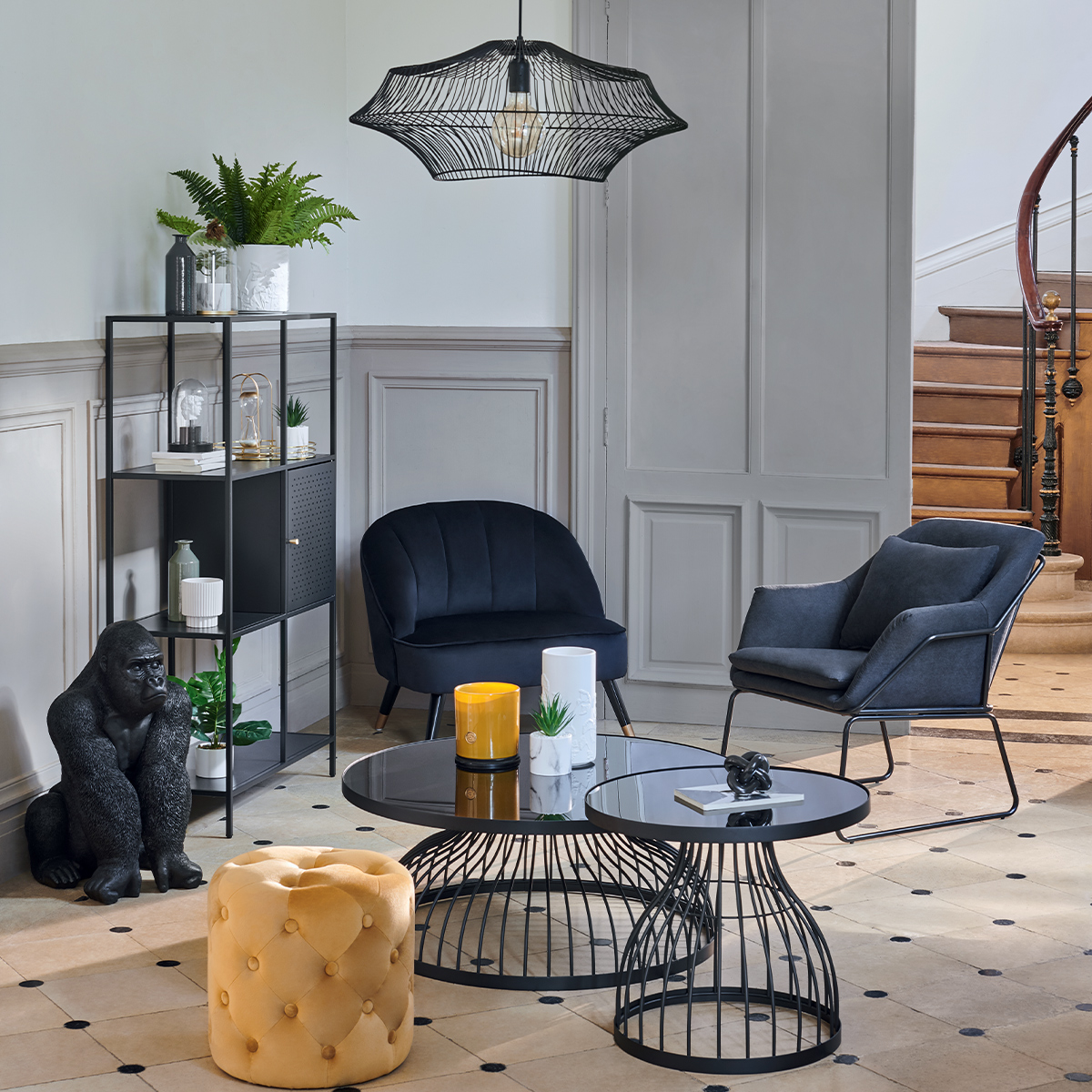 Side table "Kushi" Black, D.55 cm