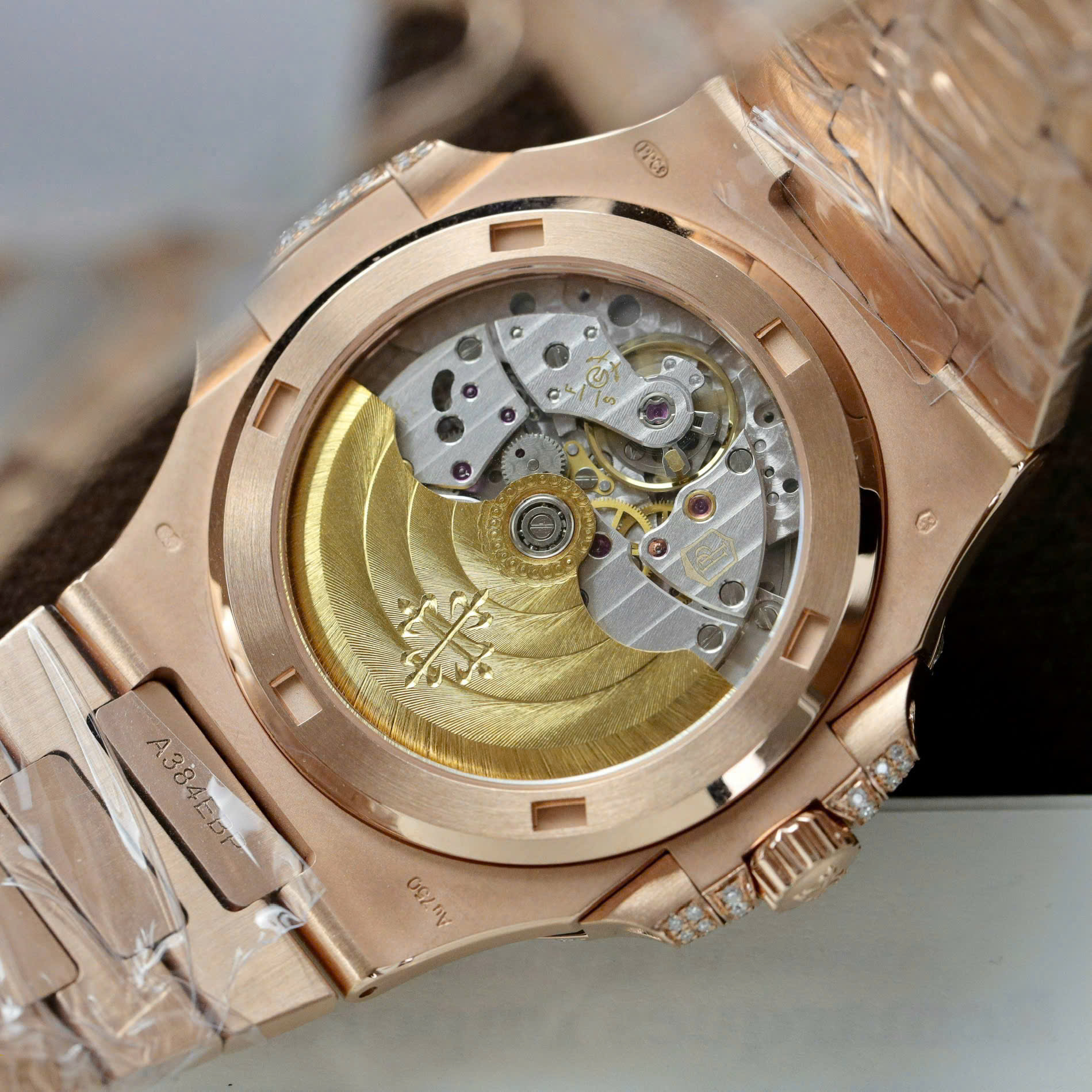 Patek Philippe Nautilus 5711 Replica Watch Gold Wrapped + Moissanite Diamonds Hong Kong Custom 40mm - Top club