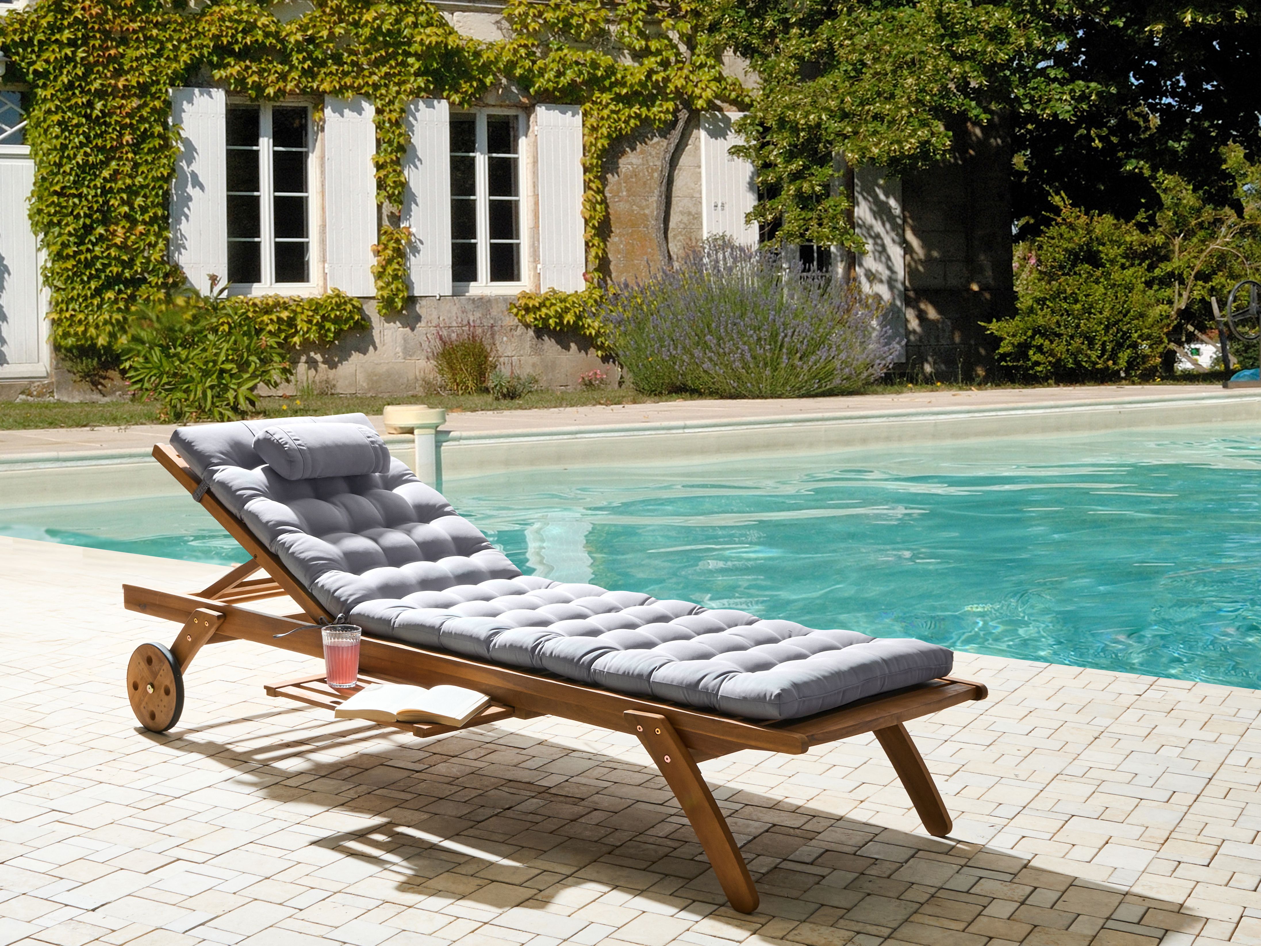 Sun Lounger with Cushion CESANA PREMIUM Acacia Wood Light Grey