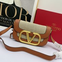 Valentino1:1High-quality replica