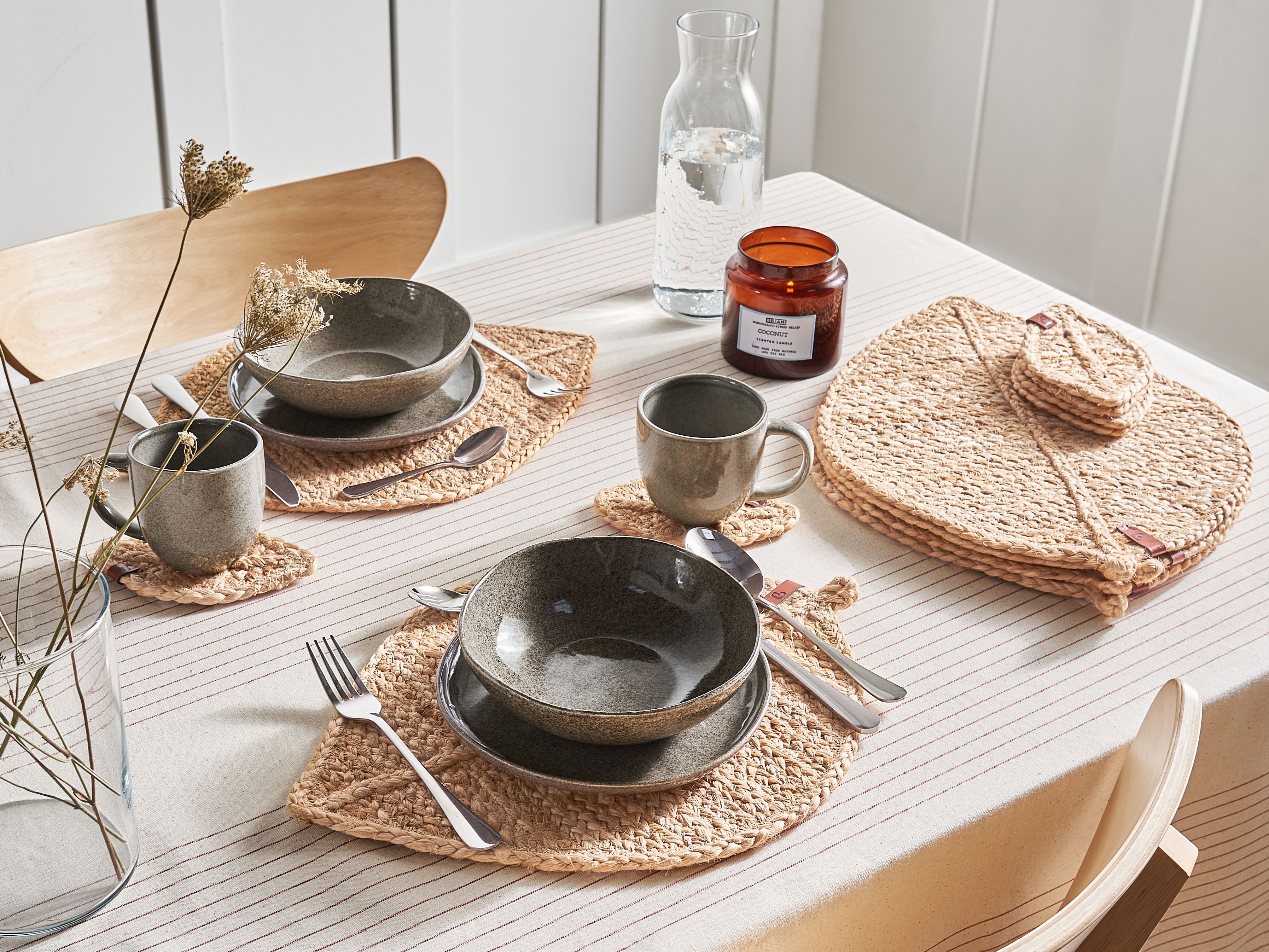 12 Piece Placemats and Coasters Set PEPPERLEAF Natural Jute