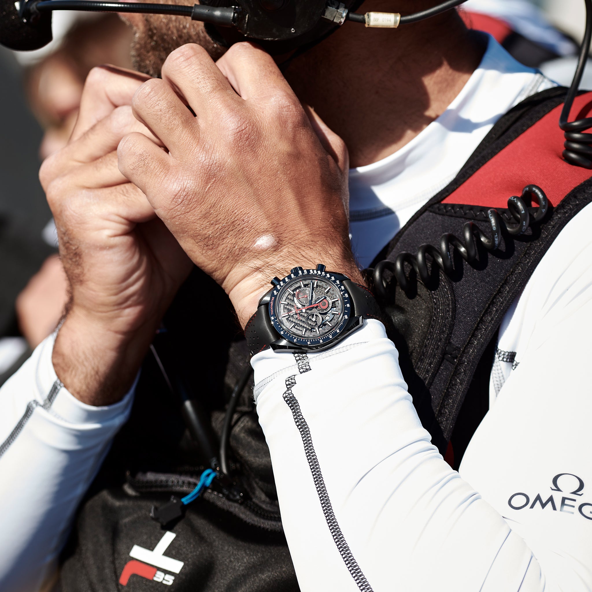 Speedmaster Moonwatch Chronograph 44.25mm 'Dark Side Of The Moon' ALINGHI(1:1 replica) - Top club