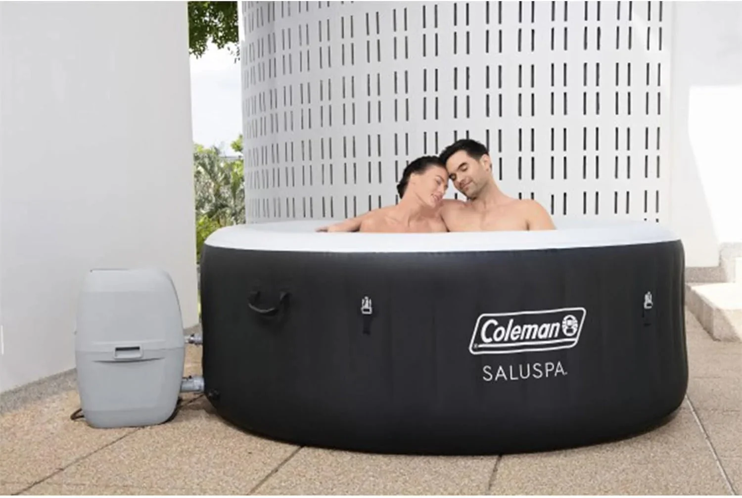 2-4 Person Inflatable Hot Tub With 120 Air Jets And Insulated Cover - Image 13 2-4 Person Inflatable Hot Tub With 120 Air Jets And Insulated Cover - Image 13