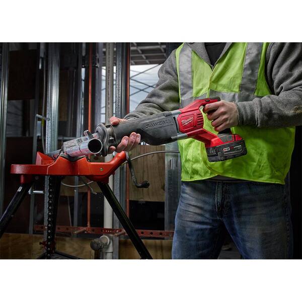 M18 18V Lithium-Ion Cordless SAWZALL Reciprocating Saw with Two 3.0Ah Batteries - Image 7