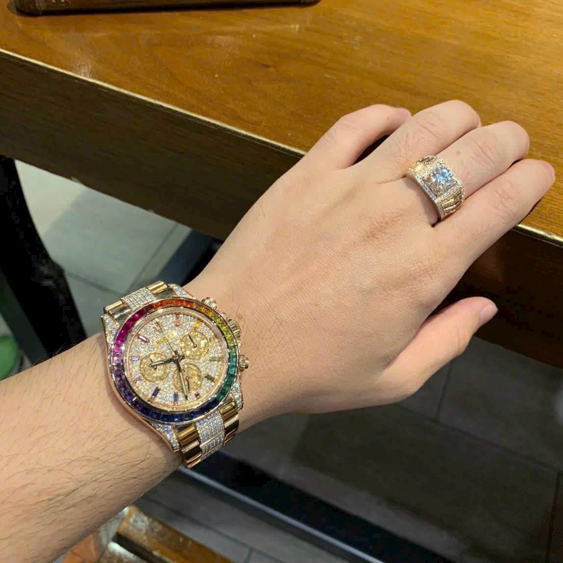 Rolex Daytona Rainbow Replica 1:1 Watch With Full Diamonds 40mm - Top club