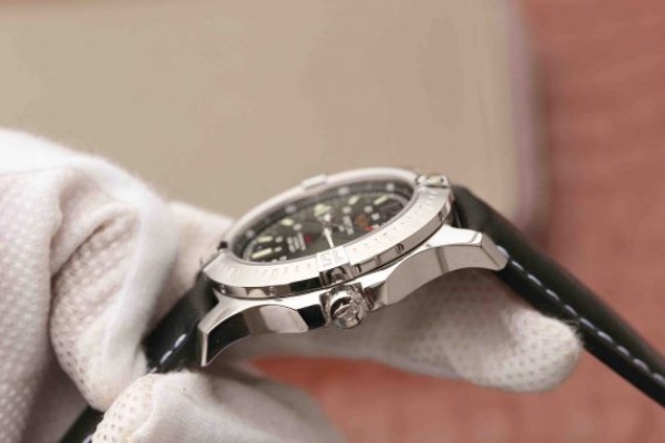 Replica Breitling Colt Automatic 44mm SS GF Black Textured Dial Black Leather Strap A2824 - Top club