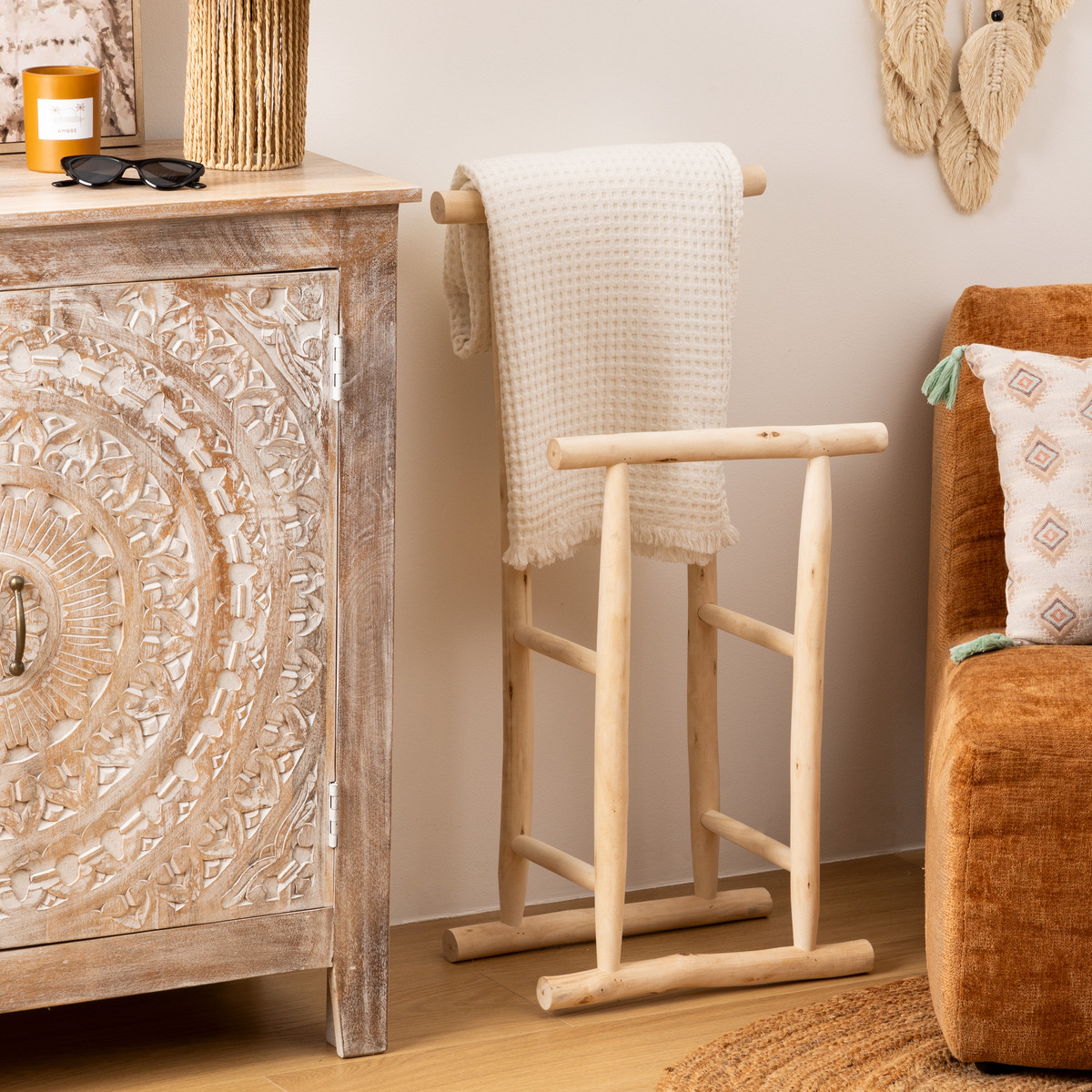 Valet "Ainara" Beige, H.85 cm