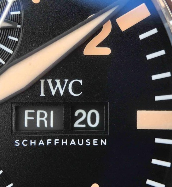 Replica IWC ZF Pilot Chrono AUS Special Edition Leather Strap A7750 - Top club