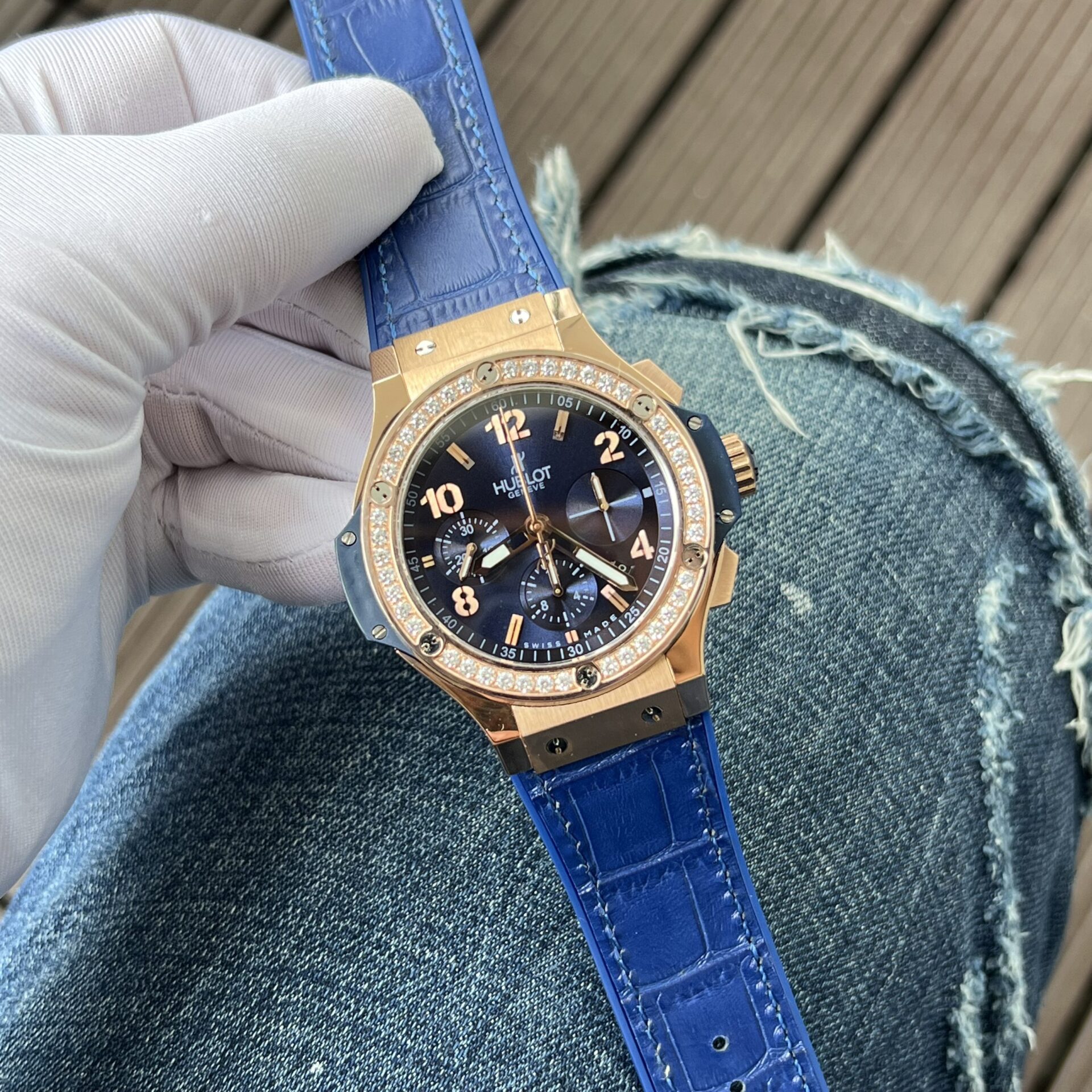 Hublot Big Bang Chronograph Replica Watch King Gold Blue With Diamond Bezel 44mm - Elite Watch Atelier