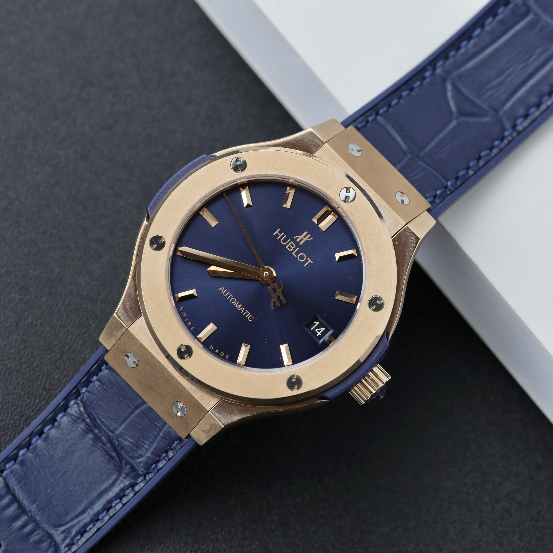 Hublot Replica 1:1 Watch Classic Fusion King Gold Blue Factory JJF 2024 38mm - Elite Watch Atelier
