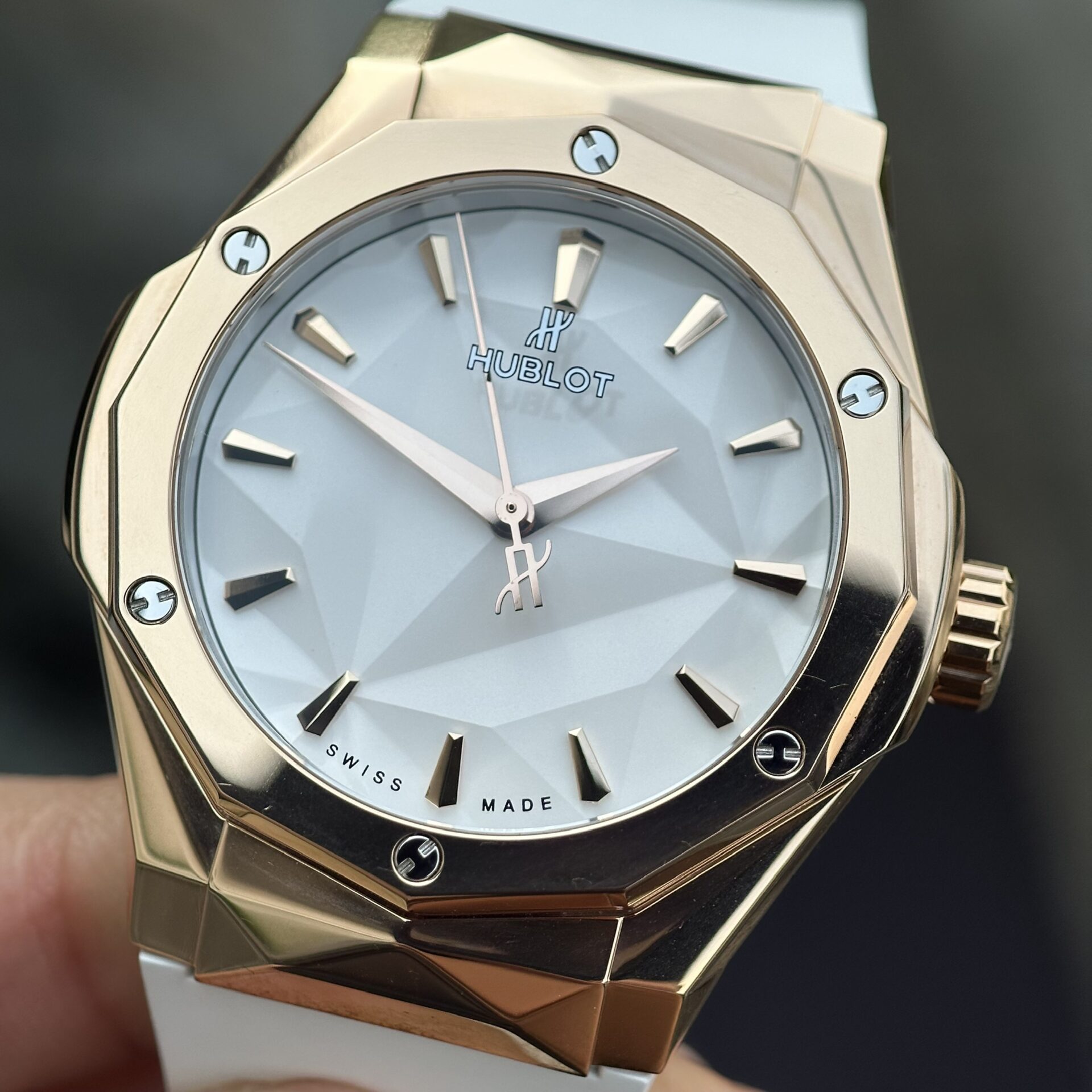 Hublot Replica Watch Orlinski King Gold White Dial APS Factory 40mm - Elite Watch Atelier