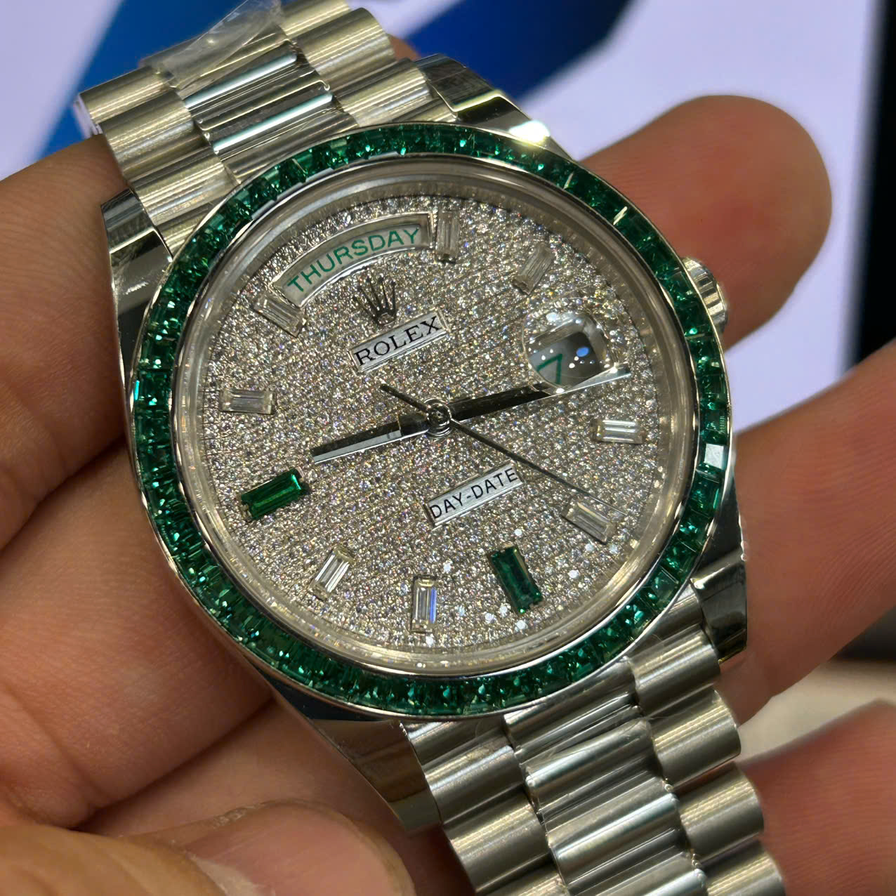 Rolex Day-Date Replica Watches Custom Diamonds Moissanite Weight 200 Grams 40mm - Top club