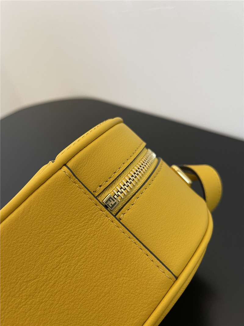 fendi logo suede camera bag - Replicaclubs