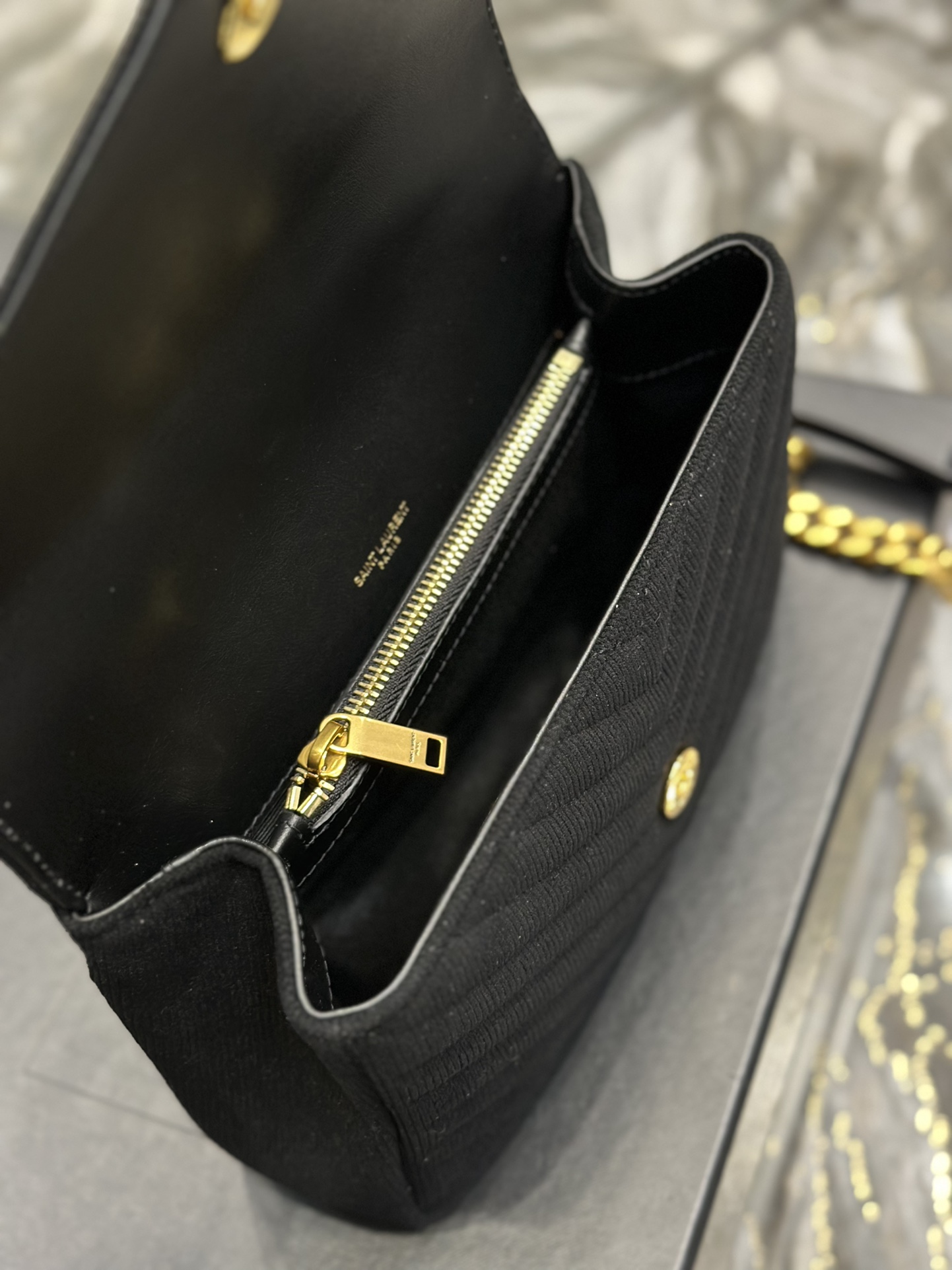 SUNSET MEDIUM TOP HANDLE IN SMOOTH LEATHER1:1High-quality replica