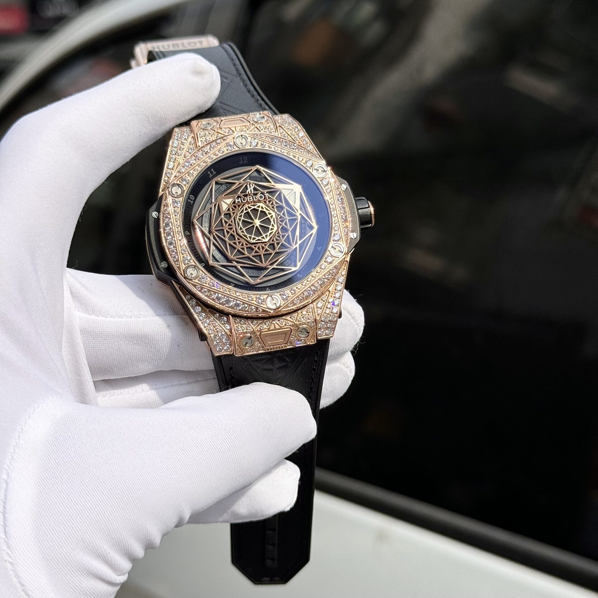 Hublot Big Bang Sang Bleu King Gold Replica Watch Diamond 44mm - Elite Watch Atelier