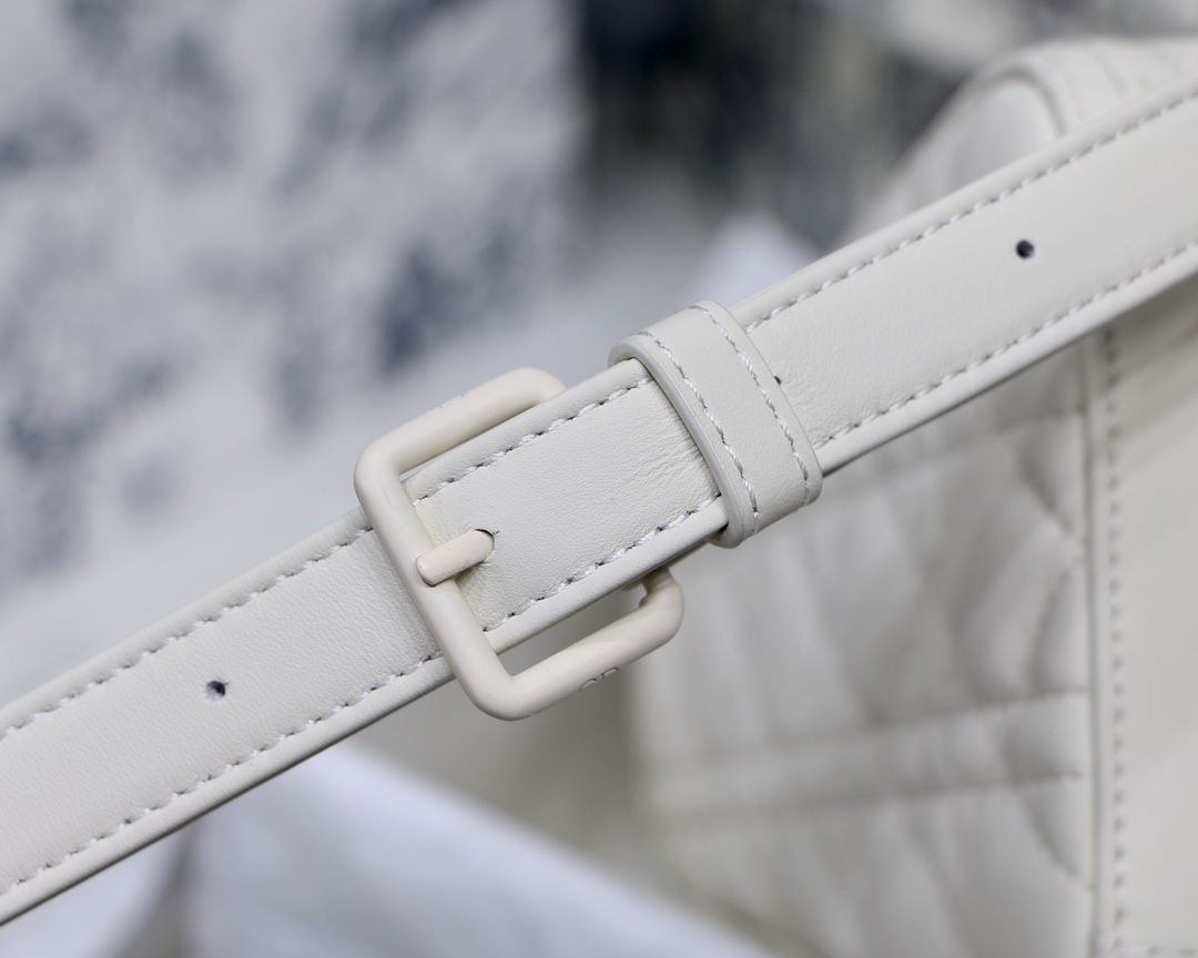 Medium Lady Bag  Black/White/Beige/Grey For Women 9.5in/24cm M0565ONGE_M9001:1High-quality replica