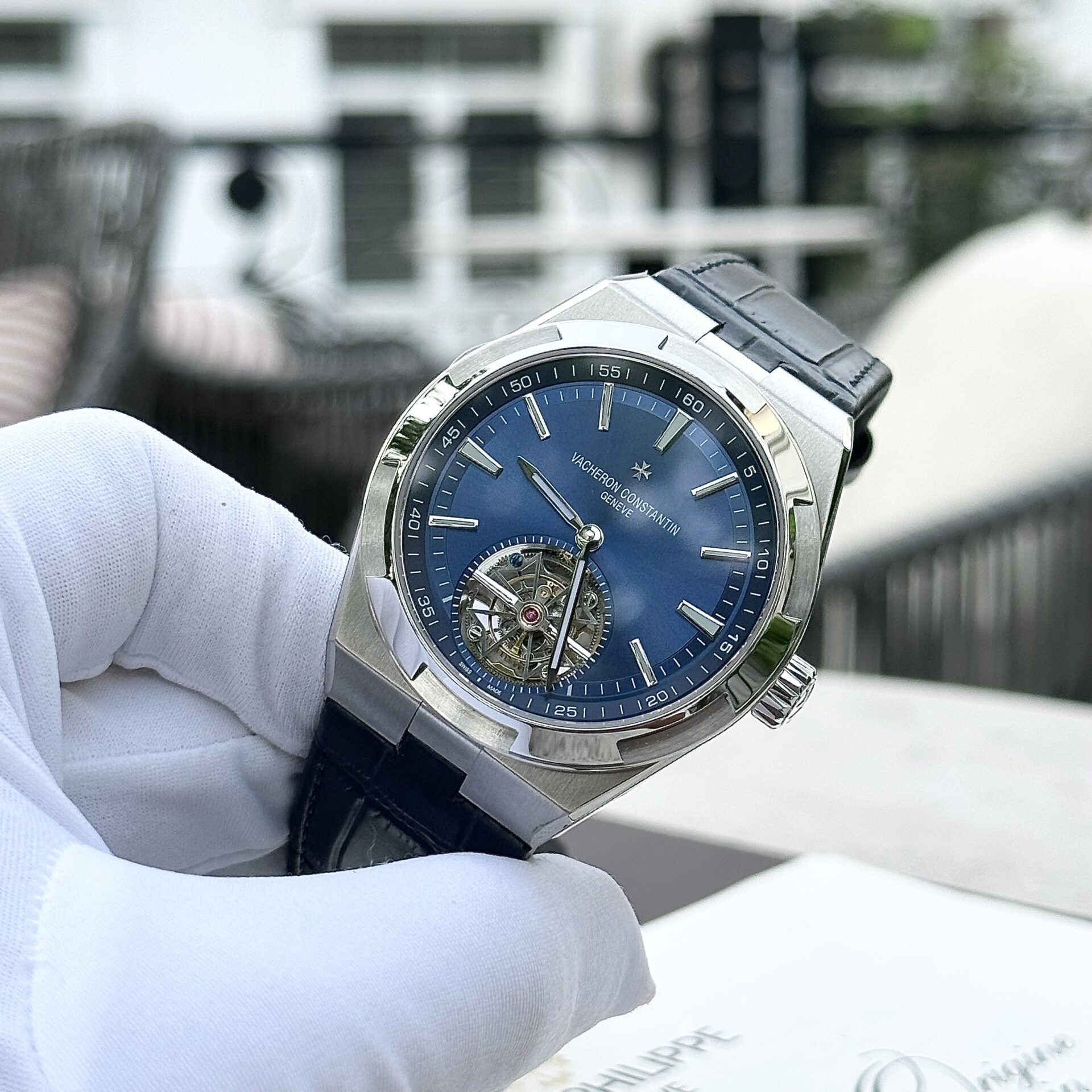 Vacheron Constantin Overseas Best Replica Watch Tourbillon 6000V Leather Strap BBR 42.5mm - Top club