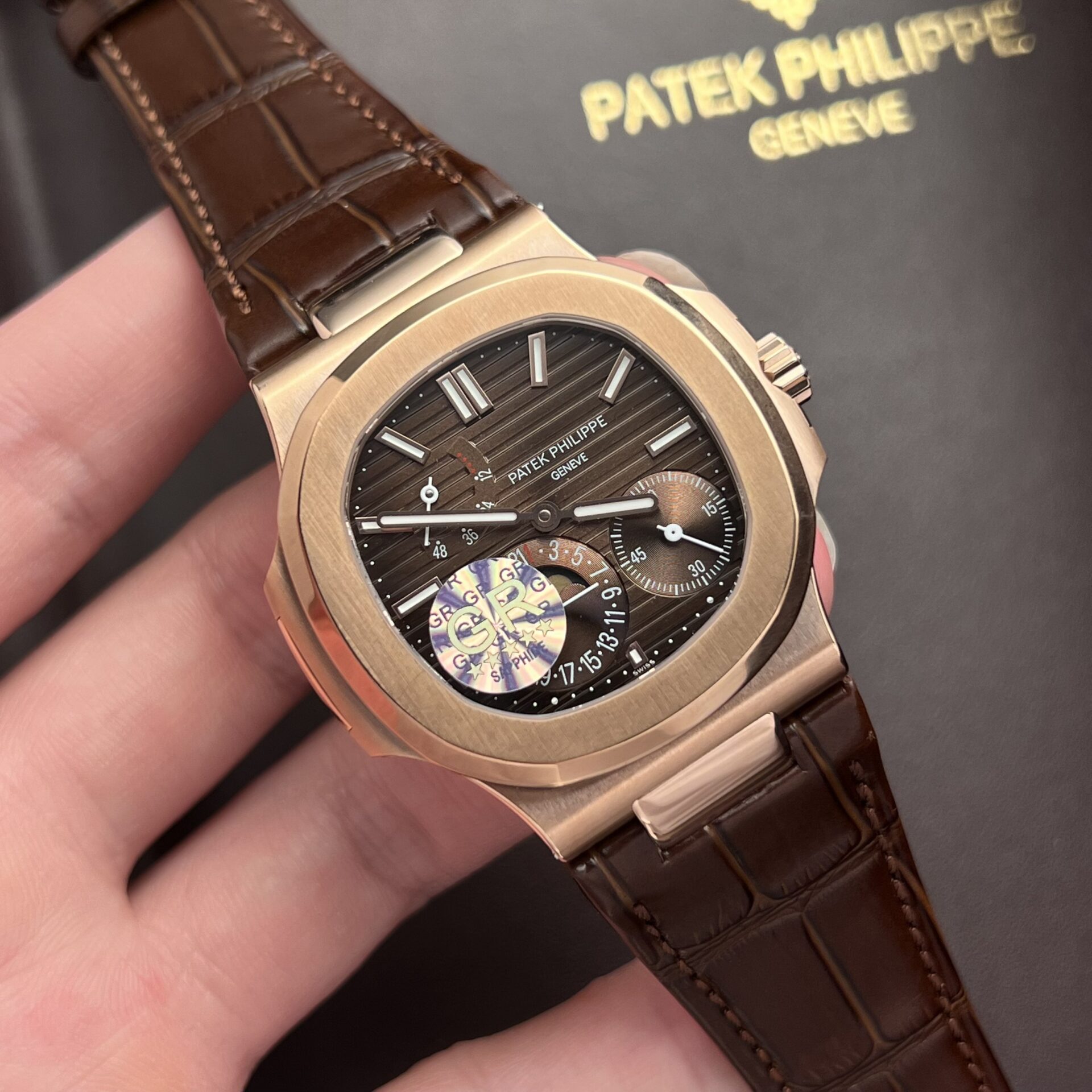Patek Philippe Nautilus 5712 Replica 11 Watch Chocolate Dial GR Factory 40mm - Top club