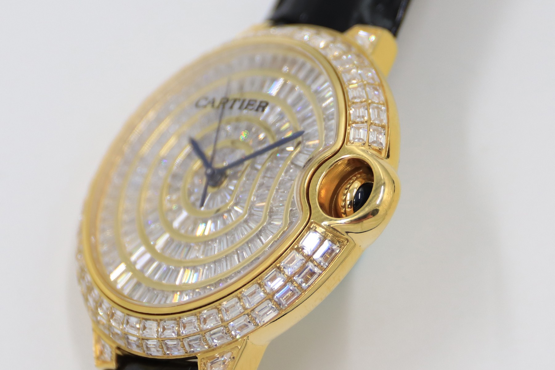 Cartier Blue Balloon Square Diamonds Sky Star Watch - Gold - Leather(1:1 replica) - Top club