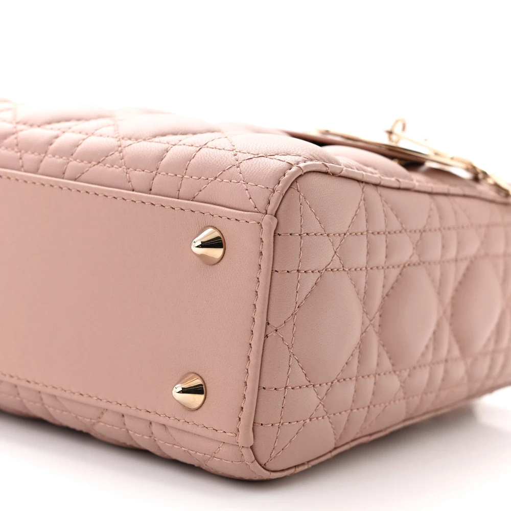 Mirror Quality Replica Dior Bags That Capture Luxe Elegance1:1High-quality replica