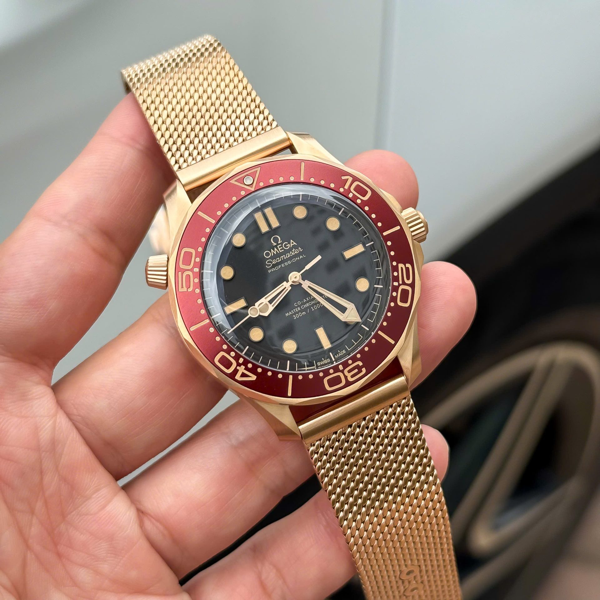 Omega Replica 11 Watch Seamaster Diver 300M Bronze Gold VS Factory 42mm - Top club